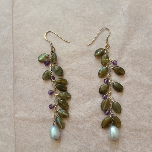 A set of necklace and earrings - Picture 2 of 7